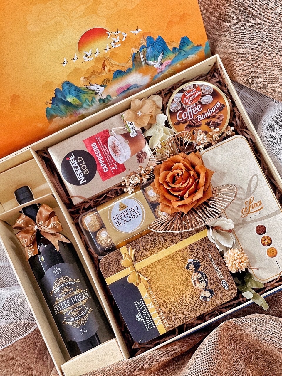 Phụ Kiện & Giỏ Quà Tết