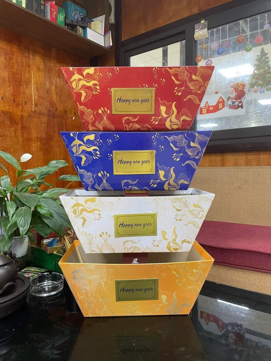 Khay thuyền giấy trang trí giỏ quà tết - Sỉ 50c/màu