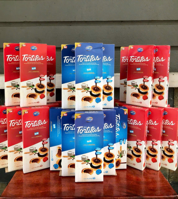 Bánh hoa nhân chocolate Tortitas Arcor - Thùng 24 hộp
