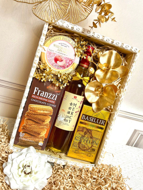 [R04] Khay Gỗ Giỏ Quà Tết Có Rượu 4 món