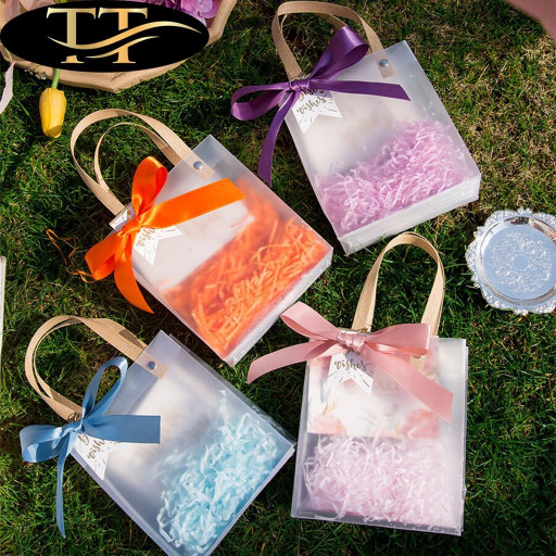 Túi Đựng Quà Trong Suốt Kèm Nơ