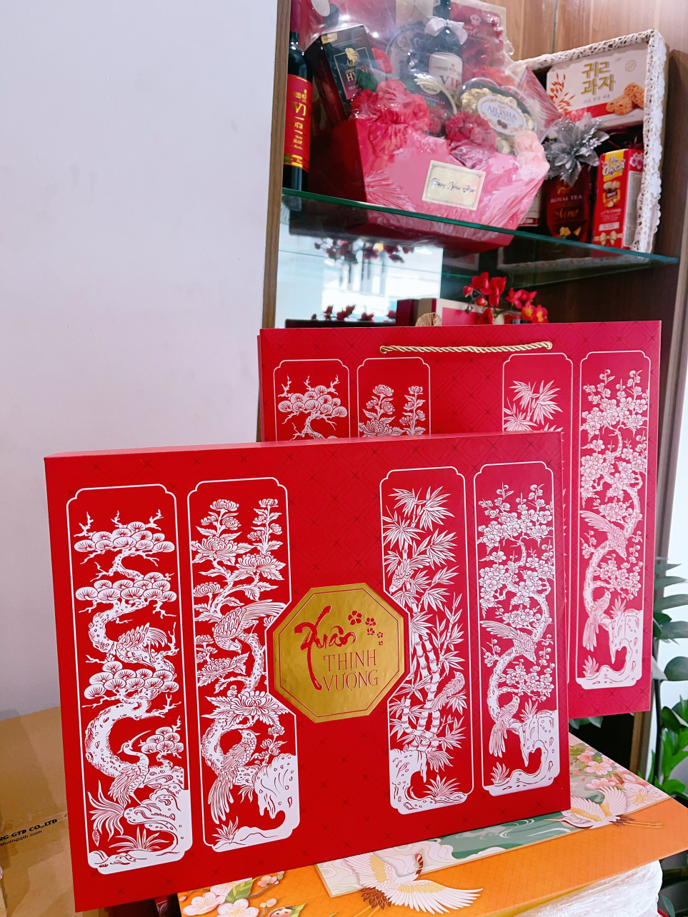 Hôp Xuân Thịnh Vượng Đựng Quà Tết Cao Cấp Xuân Giáp Thìn 2024 size nhỏ 36x29x10cm