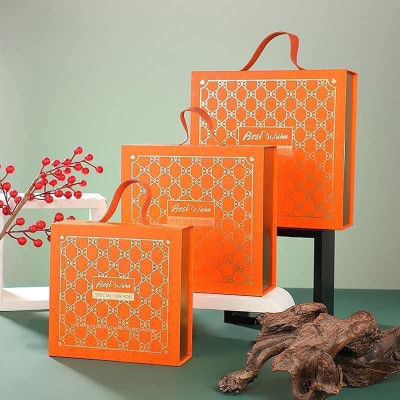 Hộp quai da hoạ tiết quả trám màu cam kích thước 20.4x20.8x8cm